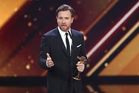 Ю́эн го́рдон макгре́гор — шотландский актёр. Ewan Mcgregor Hat Durch Christopher Robin Sein Leben Neu Uberdacht Express De