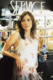 Bilhassa iki katlı mcdonalds'ların üst katına yerleşmiş bu topluluk aslında hemen farkedilebilir. Natalie Imbruglia Fan Album