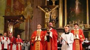 Jak obchodzimy to święto w naszym kraju? Triduum Paschalne I Wielkanoc Transmisje Liturgii 9 13 04 2020 Archidiecezja Lubelska