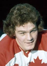 Player photos for the 1973-74 Thunder Bay Hurricanes at hockeydb.com