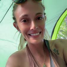 Alyssa Knapp (@alyssa.knapp.560302) • Facebook, Connect with friends