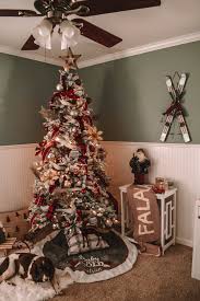 From ornaments and garlands to toppers and skirts, here are our 12 most dazzling white christmas tree decor ideas that will ensure yours is as polished as you are this year. Red And White Christmas Tree Decor Christmas Themed Gifts Helene In Between