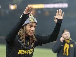Young boys' swiss defender kevin mbabu and juventus' brazilian. Kevin Mbabu Wechselt Zu Wolfsburg Telebasel