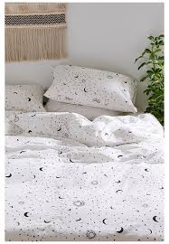 Black And White Duvet Sets Uk Black And White Moon Duvet Cover Set Black And White Duvet Cover Urban Outfitters Black And White M In 2020 Duvet Cover Sets White Bed Covers White Duvet Covers