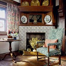 Home interiors in the style of the arts and crafts era. Style At A Glance Arts And Crafts Movement L Essenziale