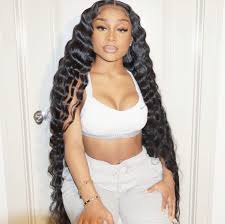 She sells her pics and vids almost daily on snapchat. 50 Weaves And Wigs Darling Ideas Wig Hairstyles Weave Hairstyles Hair Styles