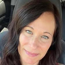 Maren Wenz, Realtor West USA (@treasurechestofliving) • Facebook