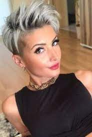 Short Haircuts For Hair And Round Faces Short Haircuts Hair Round Faces Cute Pixie Thick Hair Styles Short Hair Styles Pixie Long Hair Styles