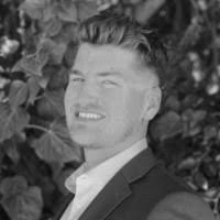 Every year, I post about the Kentucky Derby. Why? Because it's one of the  few places outside Wall Street where speed, pedigree, and wild risk-taking  are actually celebrated. Plus, it's perfect for… |