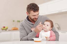Il peut s'agir que d'une seule famille faisant garder un ou plusieurs enfants ou de plusieurs familles se regroupant pour partager les frais. Garde D Enfants A Domicile Baby Sitting Nounou Pitchoun