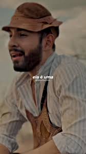 Ela é uma mulher que carrega no peito a força de quem já enfrentou inúmeras  batalhas, muitas vezes sonhando com privilégios que nunca vieram, mas nunca  se deixou abater por isso. Essa ausência de ...