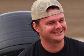 Bobby Maggard's Instagram, Twitter & Facebook