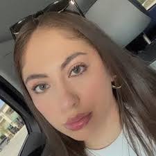 Esmeralda Cisneros's Instagram, Twitter & Facebook