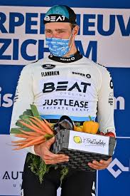 117 likes · 1 talking about this. Van Schip Uit Ronde Van Belgie Gezet Vanwege Omstreden Stuur Wielrennen Ad Nl