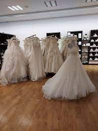 Der ultimative guide für eure hochzeitskleider. 99 Euro Pro Amazing Dress Burstadt Brautstudio Facebook
