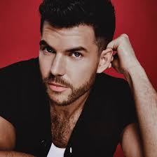 How meany people want Bridgerton to continue❤