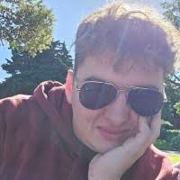 100+ perfiles de «Abrantes»