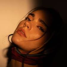 𝑳𝒊'𝒍 𝒃𝒆𝒆💭 (@lalarosebolt) • Threads, Say more