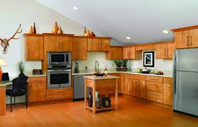 door style: sonoma, wood species: maple