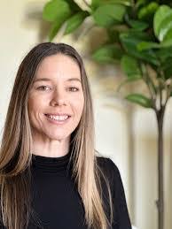 Andrea Emerick's Instagram, Twitter & Facebook