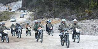 / this trail accesses or travels through potential avalanche terrain. Gaya Jokowi Geber Motor Trail Di Jalan Trans Papua Dream Co Id