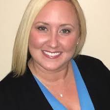 Tara Oakes's Instagram, Twitter & Facebook