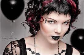 Pin By Maria Maskowsky On Hair And Beauty Goth Hair Hair Inspiration Hair Beauty