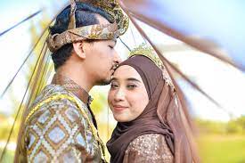 Karena beberapa pria mungkin cuek dan tidak perhatian ketika kekasihnya sakit. Perempuan Suka Menguji Sejauh Mana Temannya Sayangkan Dirinya Pesona Pengantin
