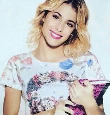 Pour les articles homonymes, voir violetta. Violetta 3 Martina Stoessel International Tour 2015 Home Facebook