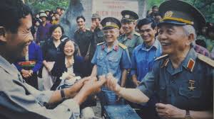 Chiến thắng bằng mọi giá. Triá»ƒn Lam Má»¹ Thuáº­t Va Nhiáº¿p áº£nh Vá» Ä'áº¡i TÆ°á»›ng Vo Nguyen Giap Tuá»•i Tráº» Online