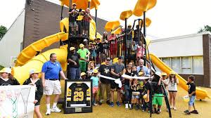 Drafted out of the quebec major junior hockey league (qmjhl) first overall by the pittsburgh penguins in the 2003 nhl entry draft, fleury played major junior for four seasons with the cape breton screaming eagles, earning both the mike. Marc Andre Fleury Gifts Penguins Themed Playground To Boys And Girls Club