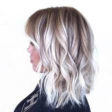 Balayage Pour Coupes Carrees Cheveux Blonds Blancs Coiffure Couleur Coupe De Cheveux