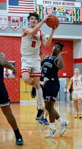 Weekend Boys Basketball Roundup