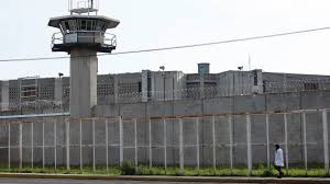 Desde de la penitenciaría de santa martha acatitla los reos realizan a diario decenas de llamadas en busca de víctimas para. Tribunal Determina Que Directora Del Rebsamen Seguira Presa
