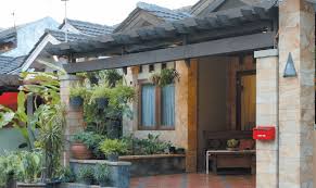 Model 1 teras minimalis sederhana ini cocok untuk rumah berukuran kecil. Terpopuler 51 Model Tiang Teras Keramik Batu Alam