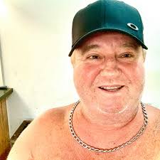 A nova BMW S 1000 RR 2026 começou a ser produzida em Manaus (AM), na única  fábrica da BMW Motorrad fora da Alemanha. O modelo já está em pré-venda nas  concessionárias da