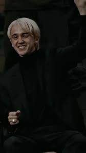 Malfoy looked at him in surprise, and harry realized that malfoy hadn't actually expected to be allowed in. The Cutest Smile I Ever Seen Draco Malfoy Hot Harry Potter Draco Malfoy Draco Malfoy
