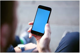 15 Iphone Held In Hands Mockup Psd Templates Texty Cafe Video Editing Apps Iphone Video Editing