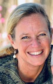 Kim Twitty's Instagram, Twitter & Facebook