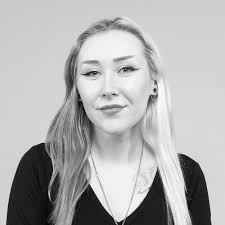 Jane Paris's Instagram, Twitter & Facebook