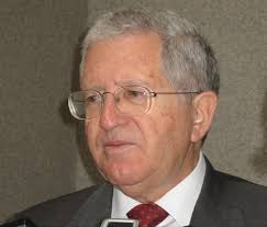 Modesto Seara Vázquez