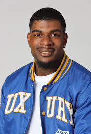 Chris Comas's Instagram, Twitter & Facebook