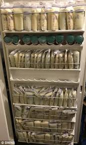 Oregon Mother Of Two Donates 600 Gallons Of Breastmilk Daily Mail Online