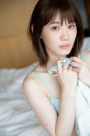 欅坂46小池美波 初ランジェリーカット解禁 恥じらいの表情で 一緒に恥ずかしくなって 1stソロ写真集 青春の瓶詰め モデルプレス 小池美波 写真集 写真