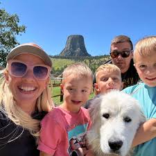 Which inverter generator is better for RV use, DuroMax XP2300iH or Pulsar  GD400BNN?