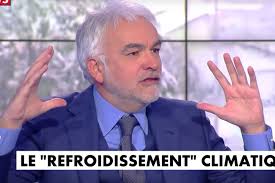Pascal praud, journaliste sportif français est invité cette semaine dans #onpc. Debats Houleux Sur Le Climat Entre Pascal Praud Et Claire Nouvian Le Csa Saisi