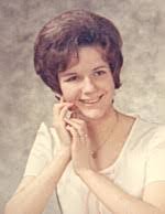 Mitzi Robbins's Instagram, Twitter & Facebook