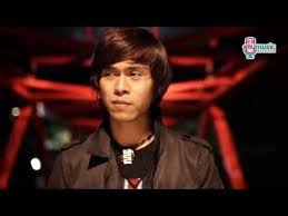 Savesave lirik lagu cakra khan for later. Cakra Khan Harus Terpisah Youtube