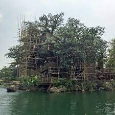 Mickey Mouse S House Hong Kong Disneyland Check Before You Trek Hong Kong Disneyland Disneyland Park Around