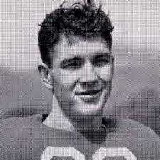 Andrea Jaques's Instagram, Twitter & Facebook